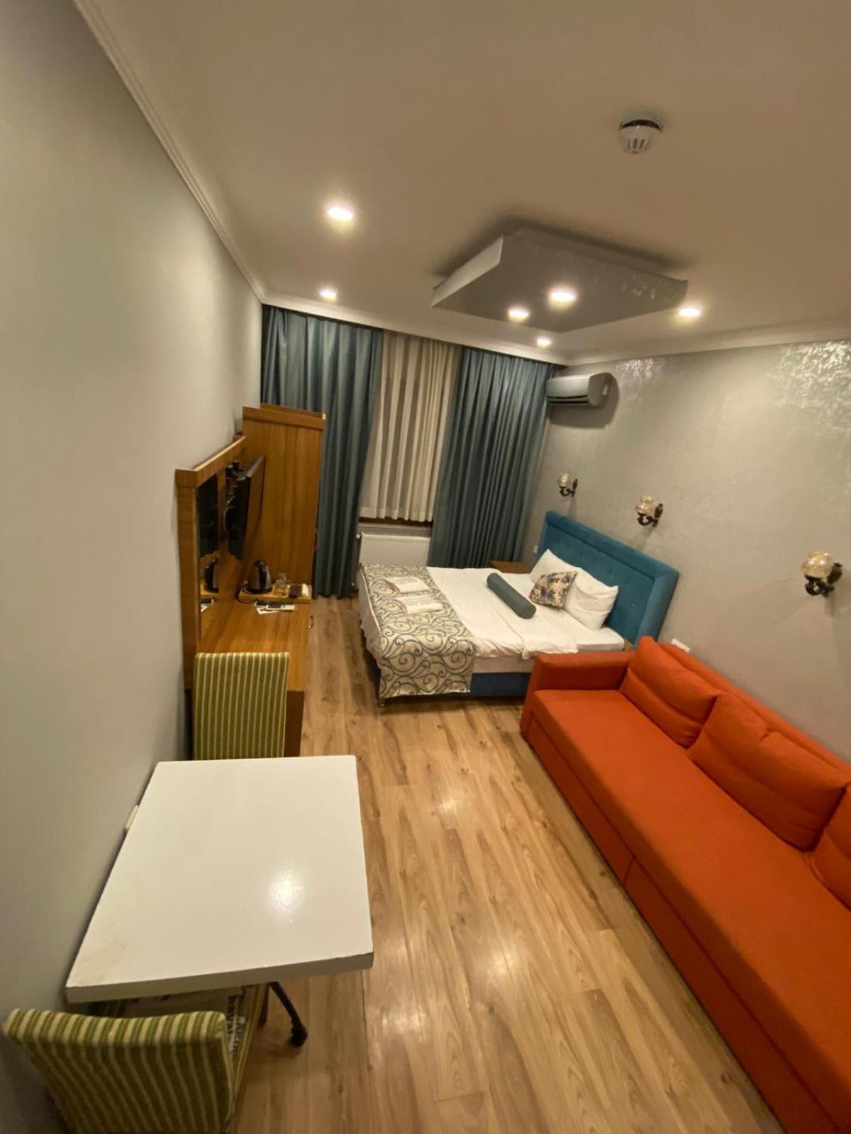 Riverland Suites Apart Hotel Istanbul Exteriör bild